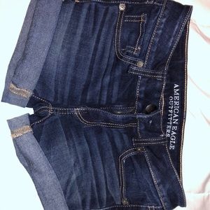 Dark wash size 00 American eagle jean short